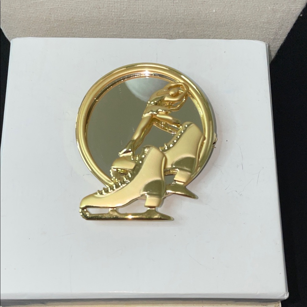 NWOT Figure Skater & Skates mirror brooch